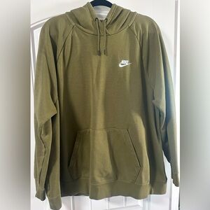 Nike Women's Green Pullover Hoodie